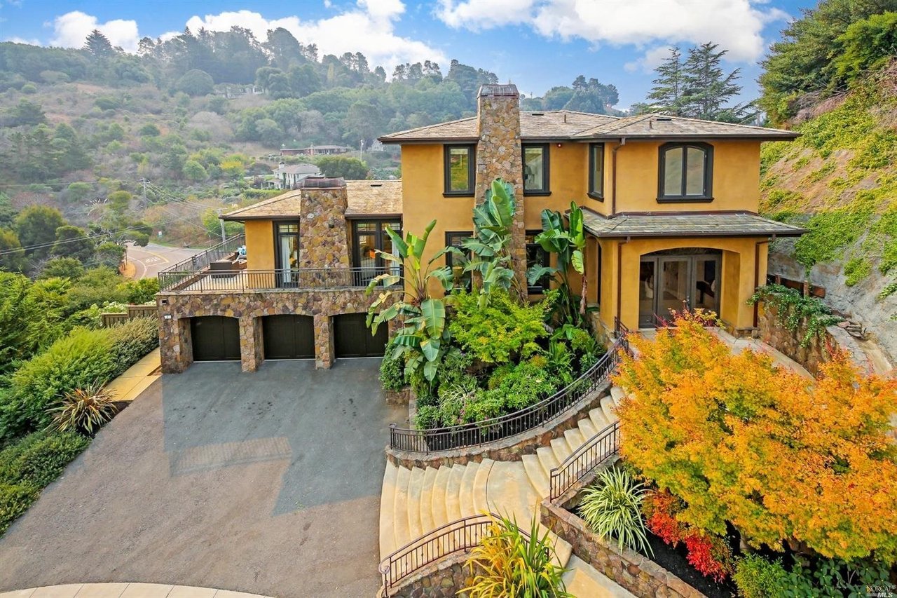7 Hillcrest Rd
