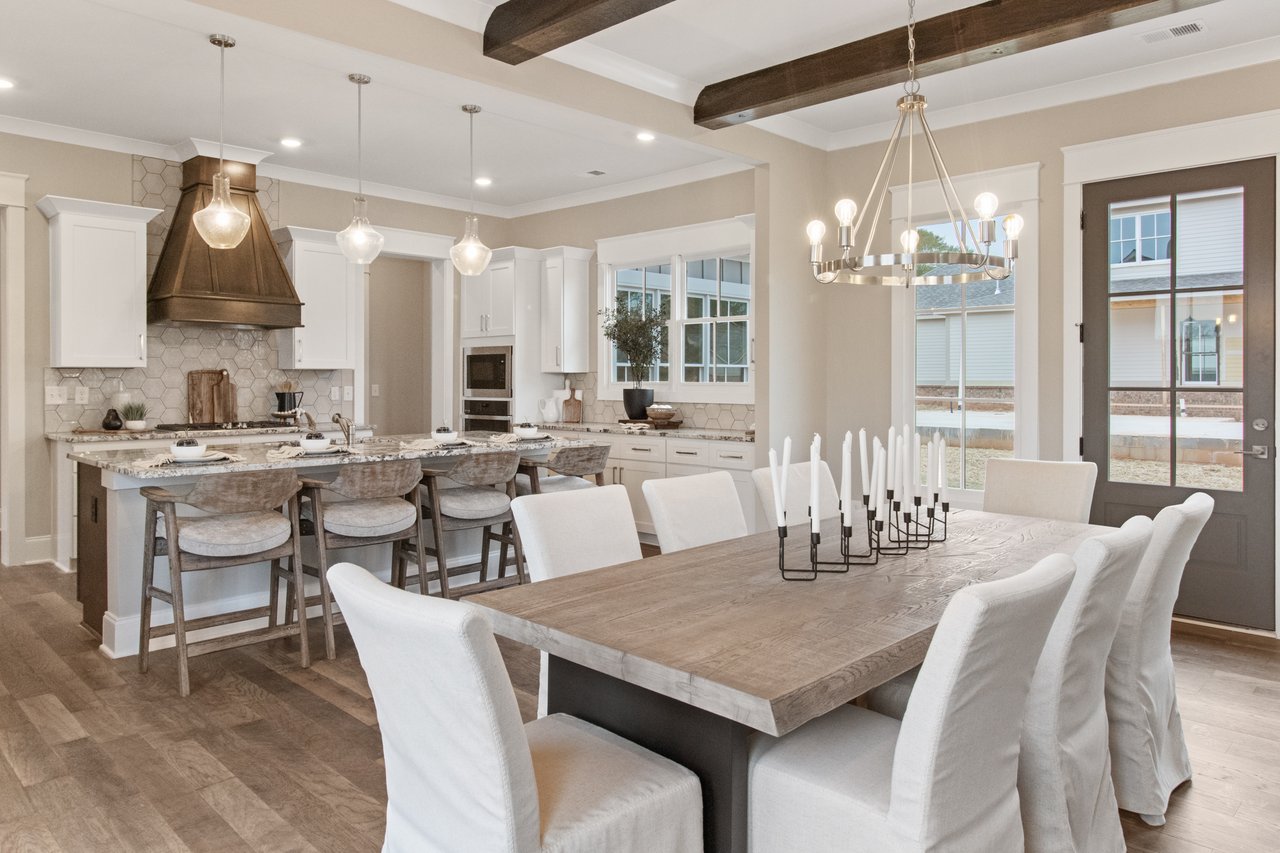 Exploring Summer Home Styles: Inspiration from Green River Builder's ...