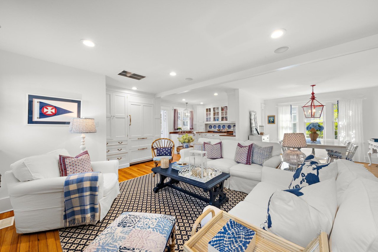 215 Ocean Ave