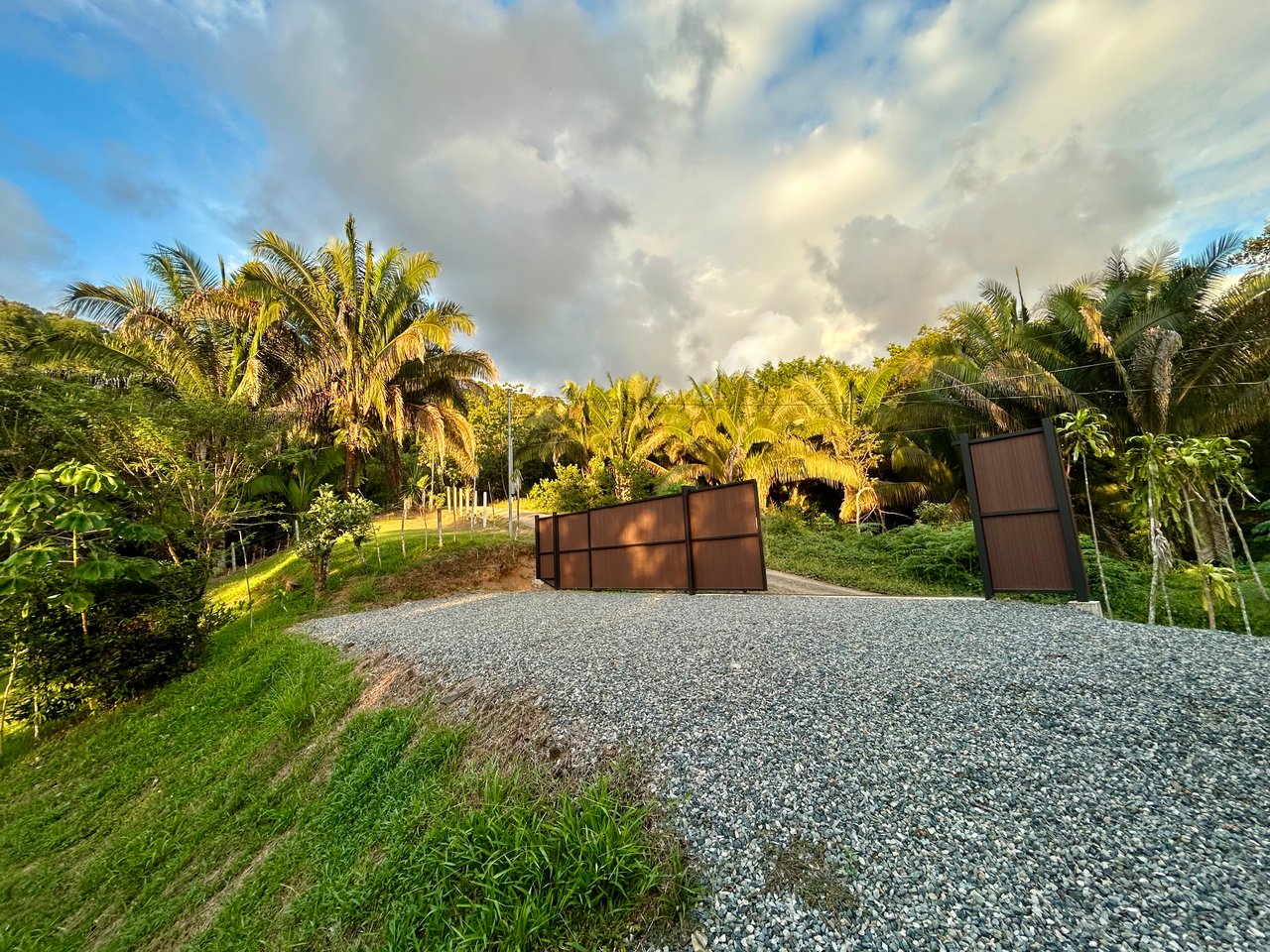 Brand-New 2BR/2BT in Playa Hermosa – 5 Minutes to the Beach | Priced to Sell