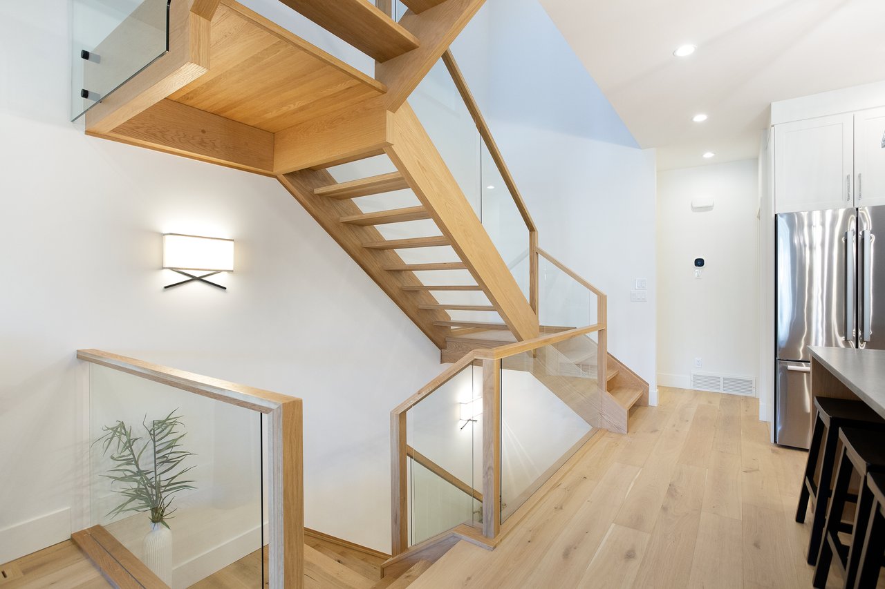 3(NW) 617 4th Street