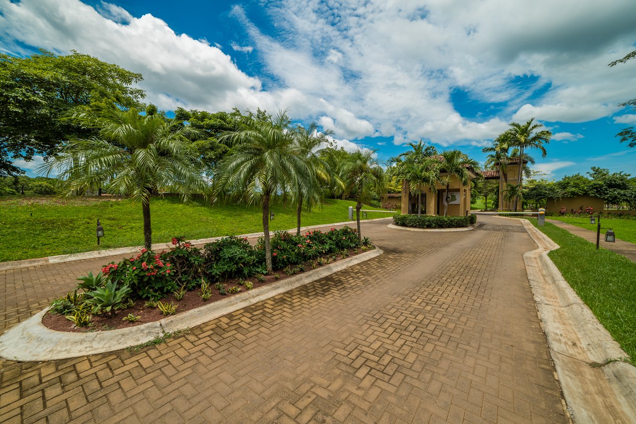 Lot 81, Rancho Villareal