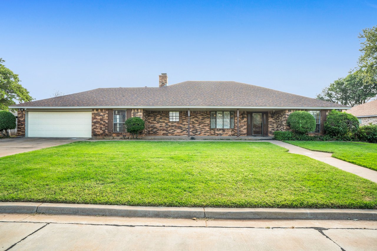 1436 Cherokee Circle