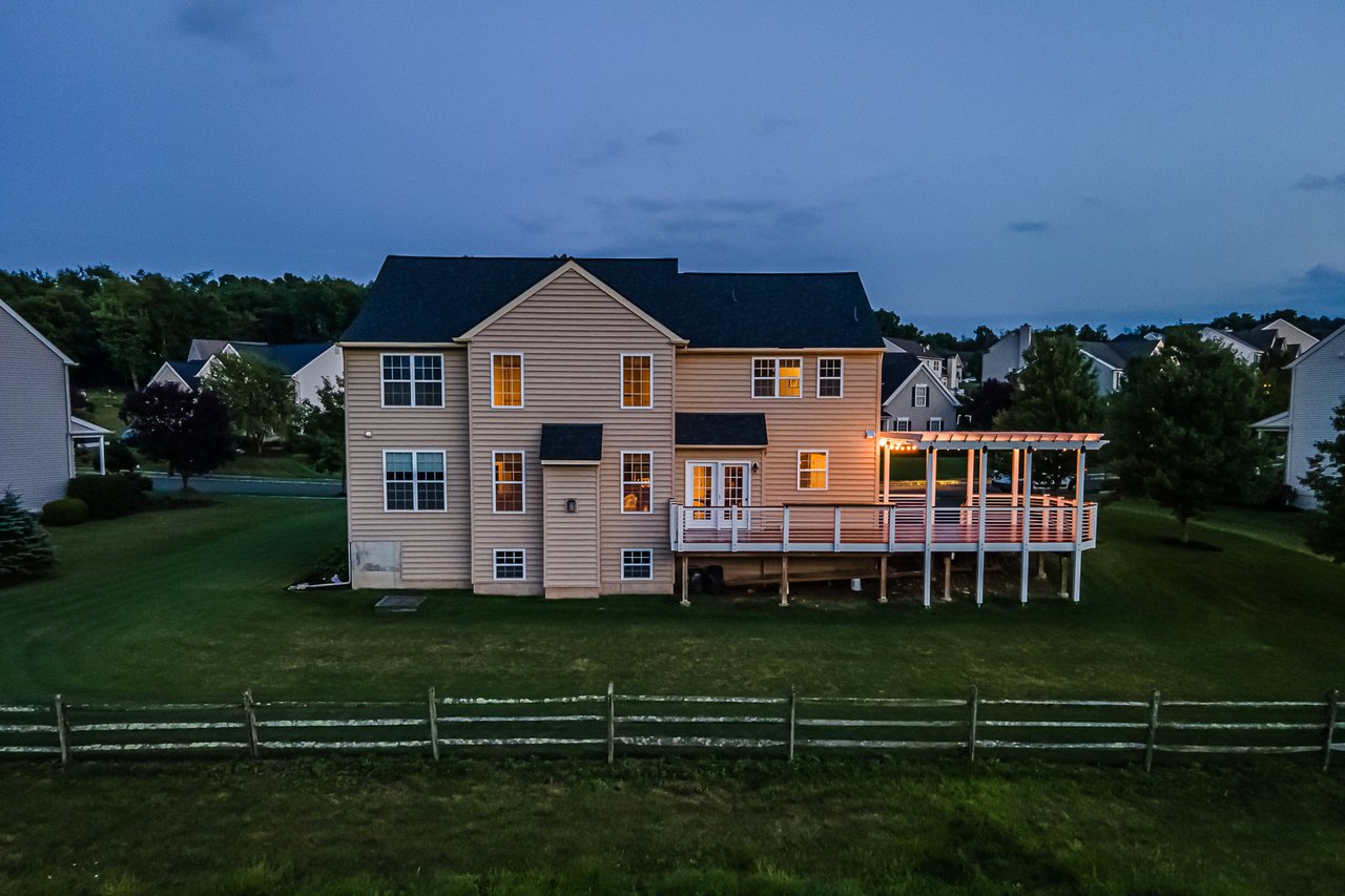 4945 Curly Horse Drive