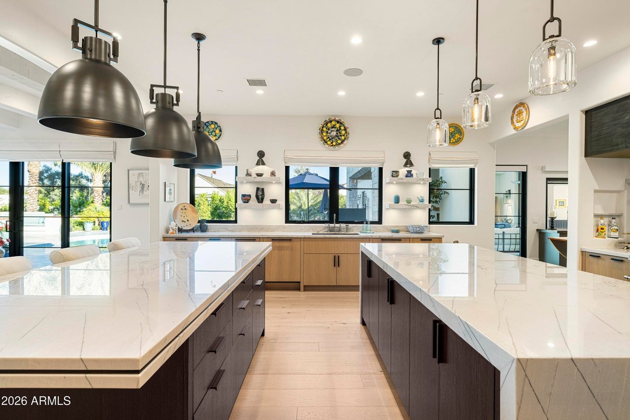 5432 E VIA DEL CIELO