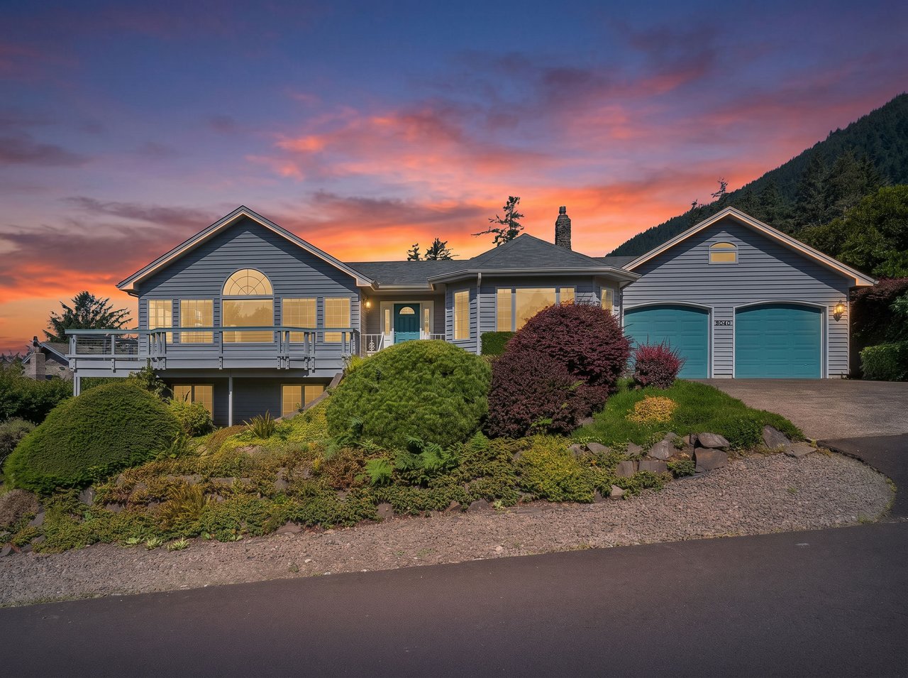 Sold ocean-view home at 8040 Kahnie Trail Loop in Neahkahnie, Oregon, with beach access nearby and buyer representation by Meadow Davis of Home + Sea Realty.