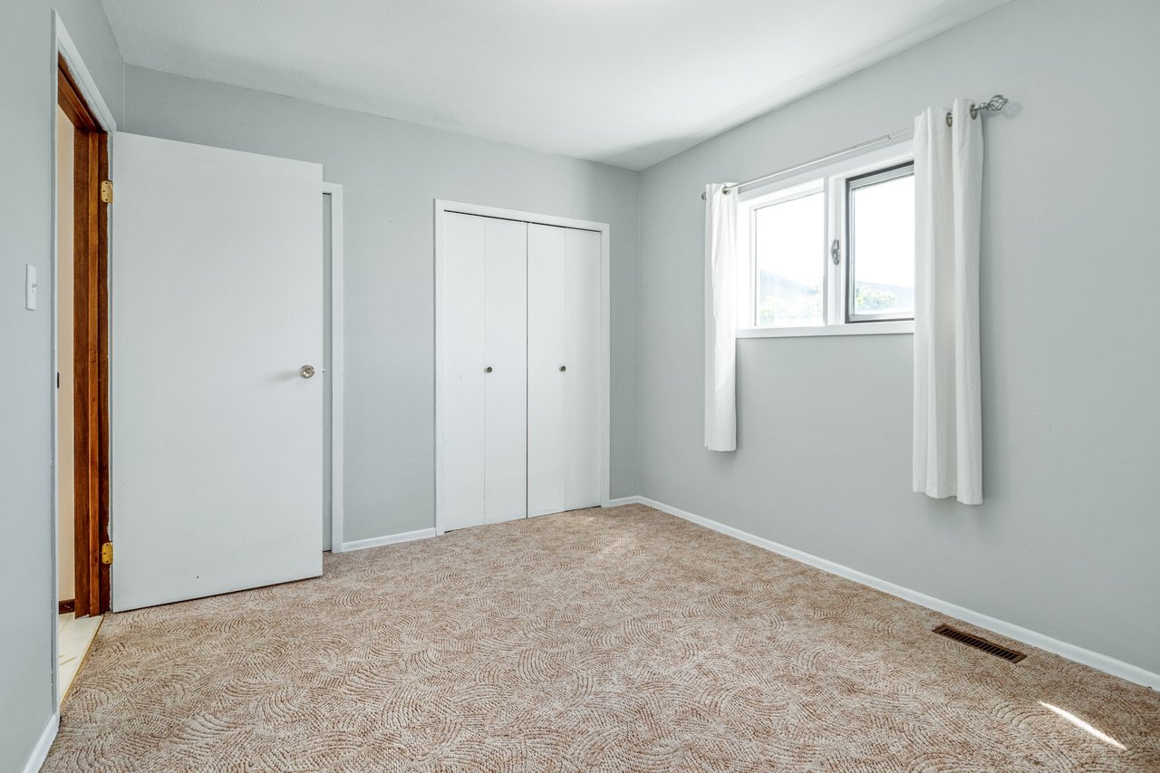 216 Street Unit: 2729