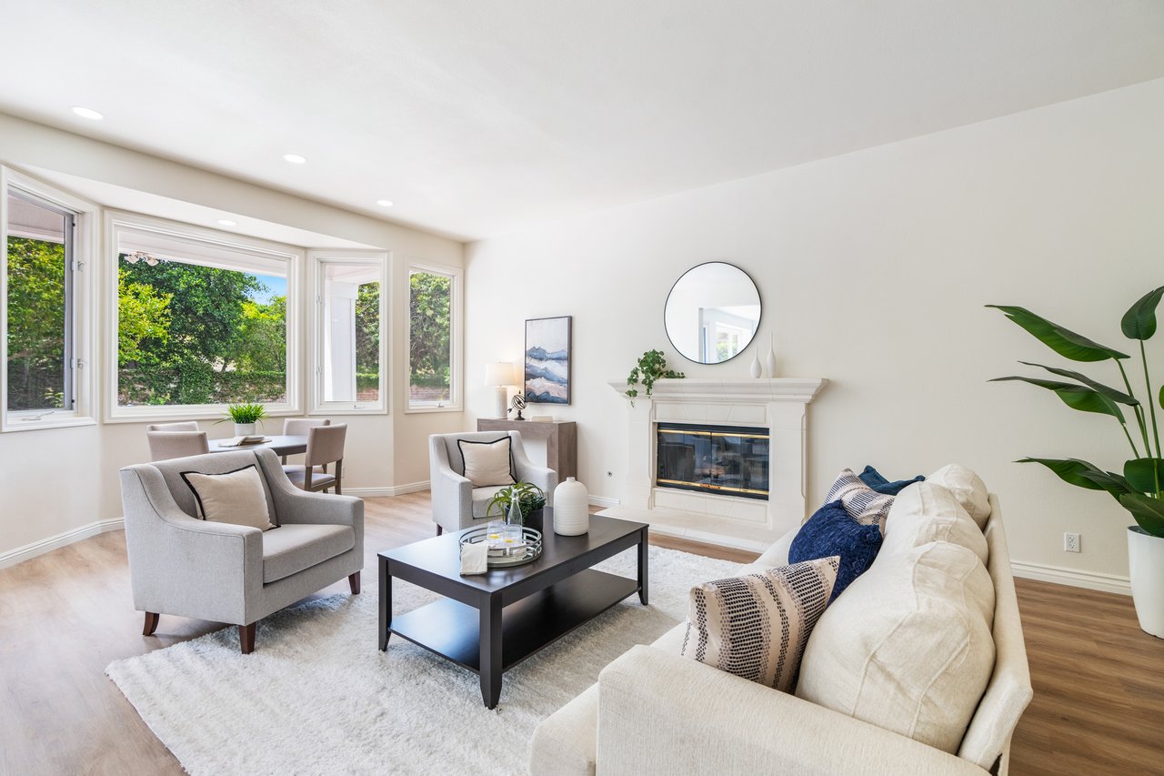 20 Meadow Wood Drive