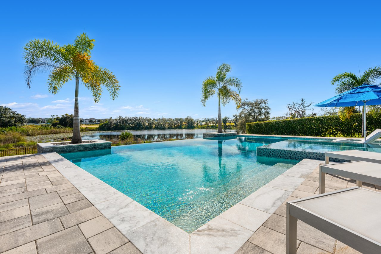 15606 Shorebird Lane