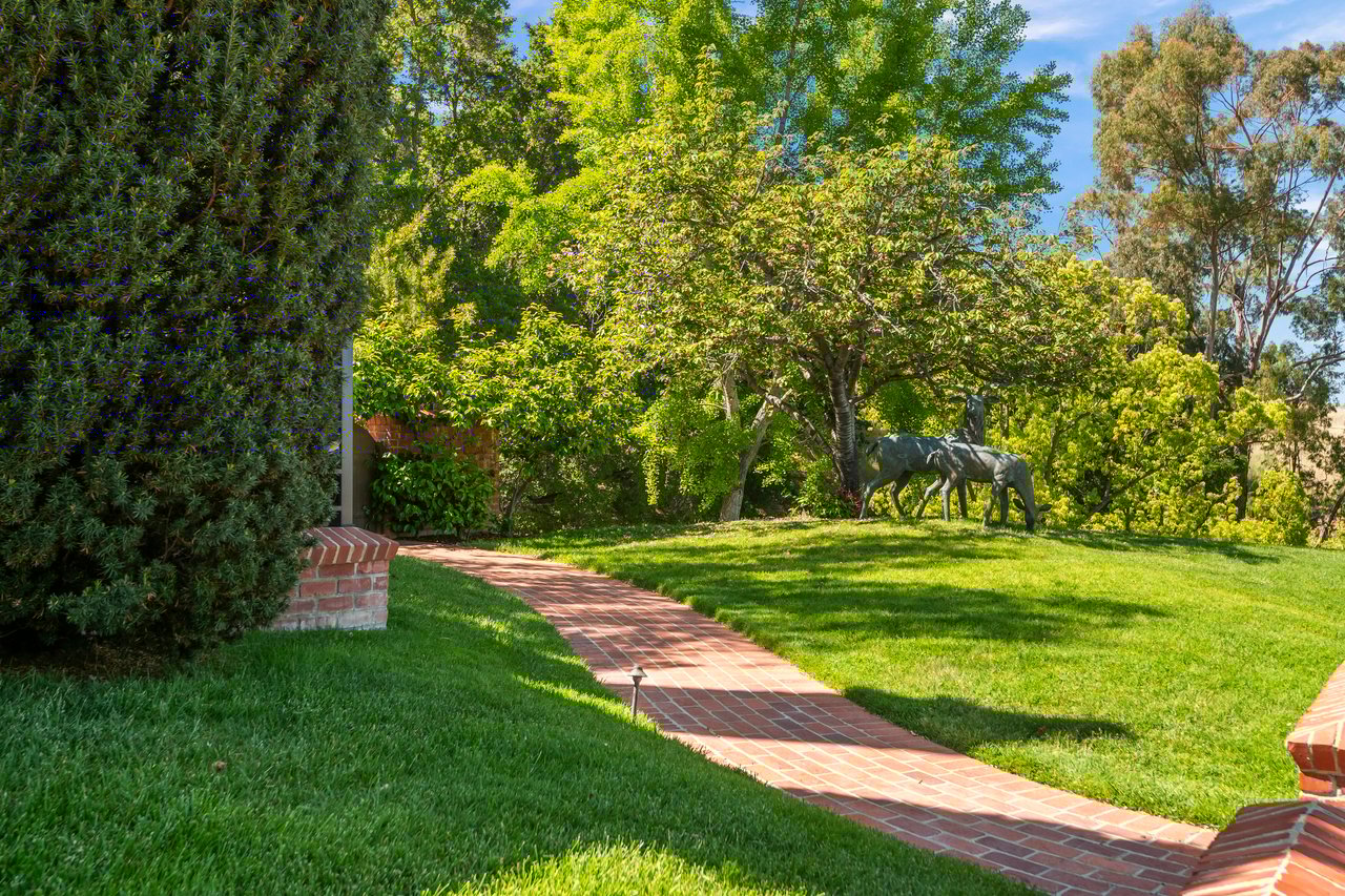 12359 Farr Ranch RD