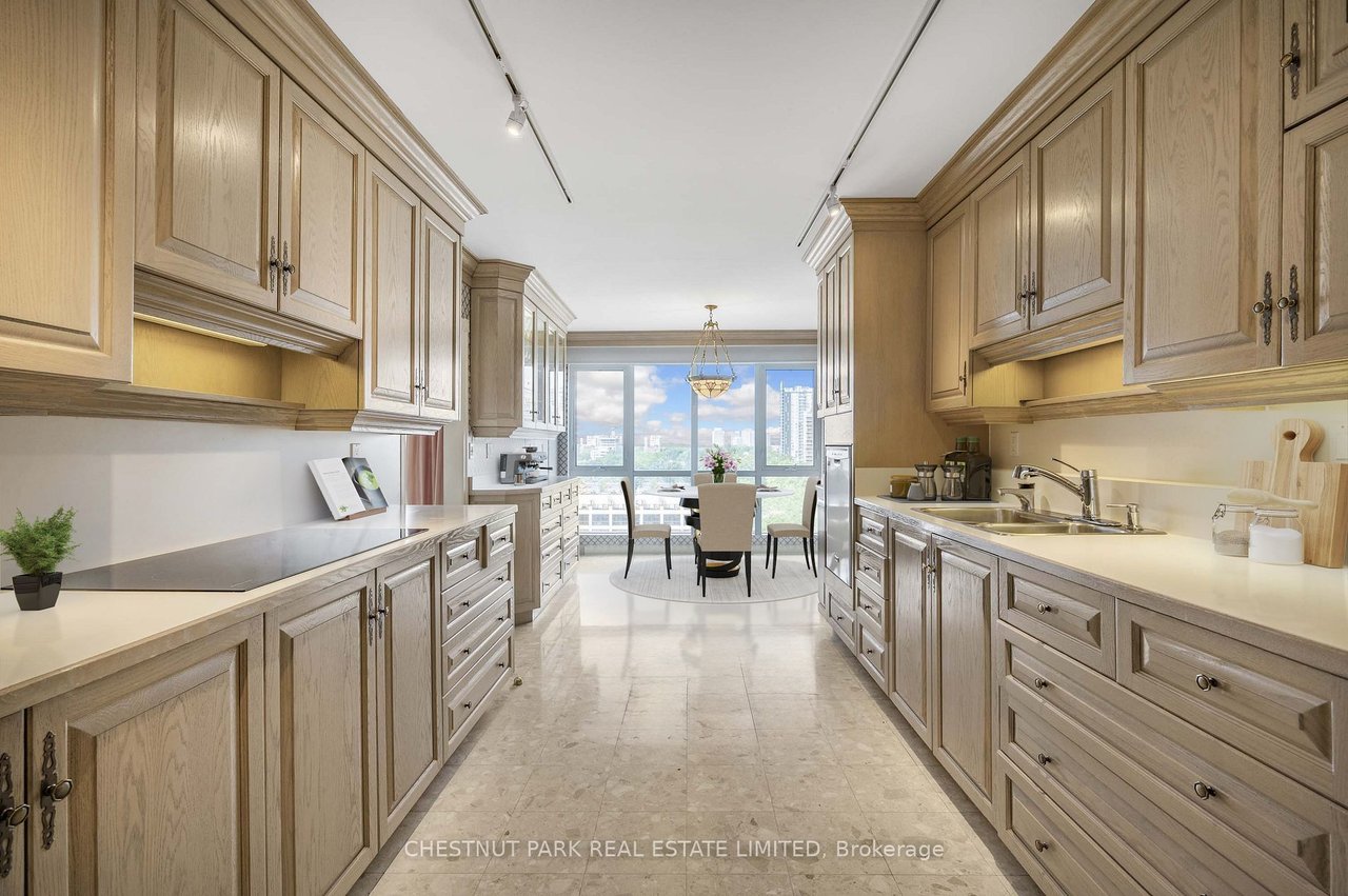 PENTHOUSE FOR DOWNSIZERS