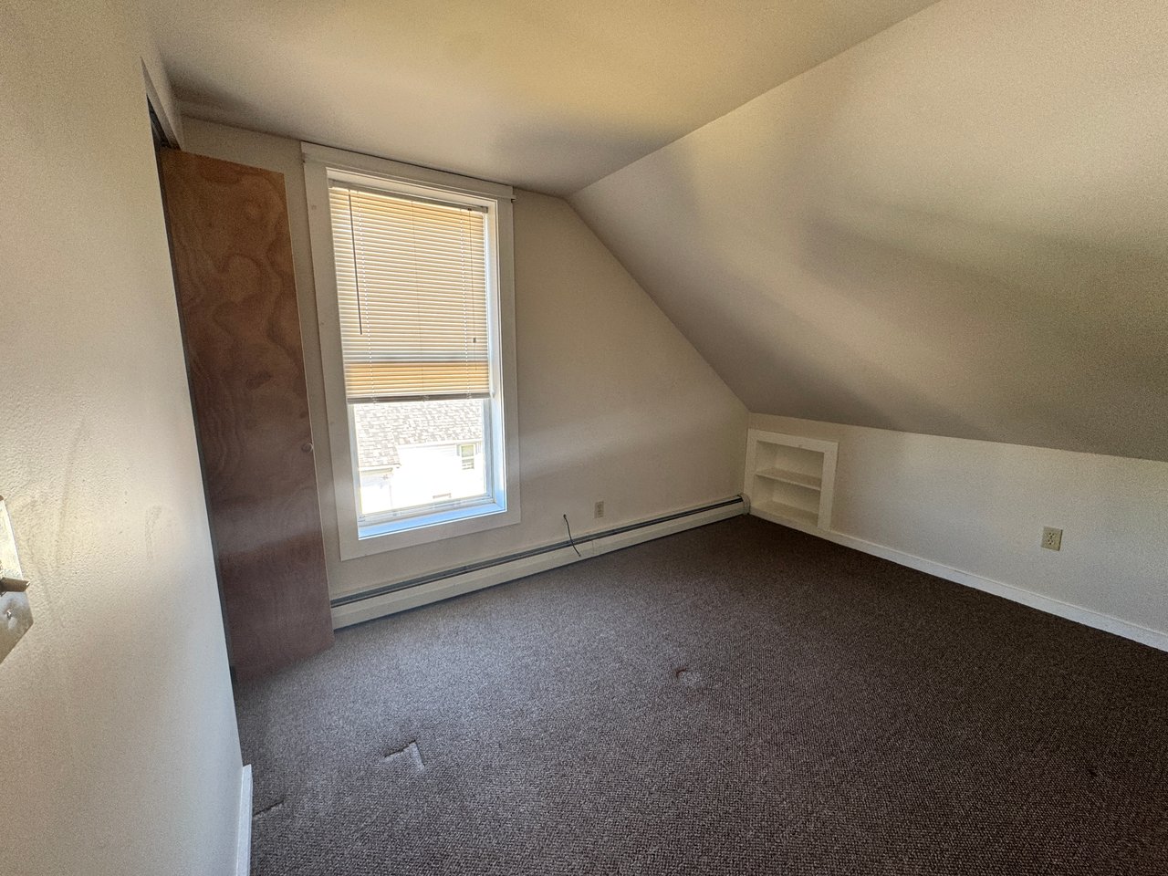 15 Pleasant St #6 Rockland