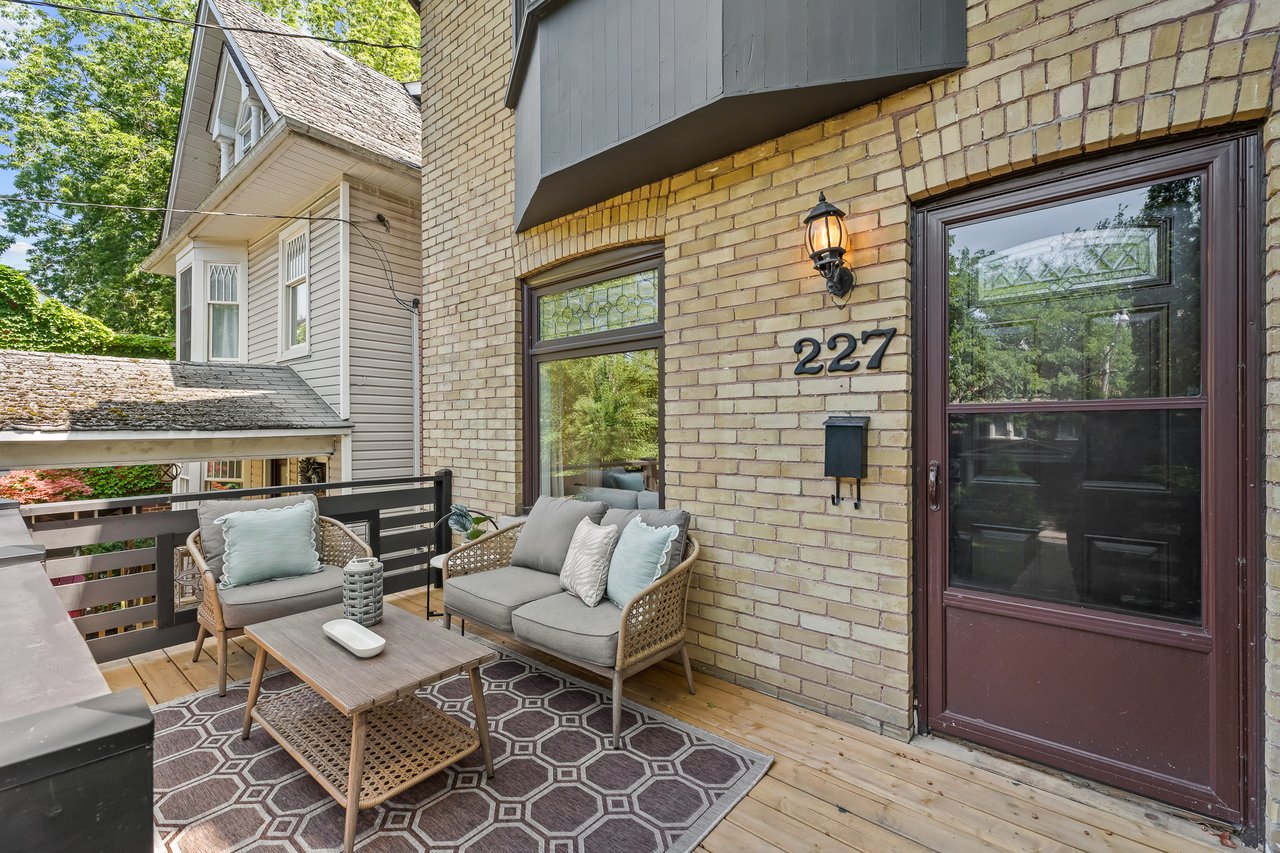 227 Waverley Rd