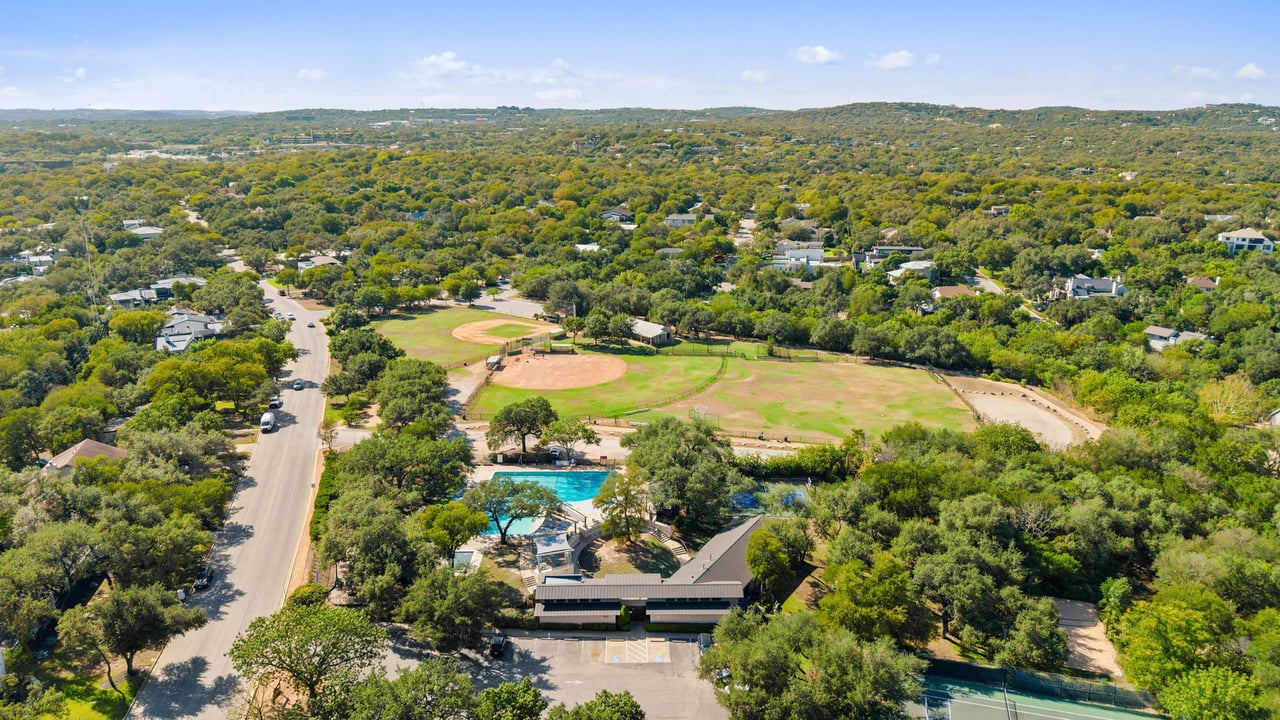 1709 Crested Butte Dr - Westlake Hills Single-Story Legacy Estate on Half-Acre
