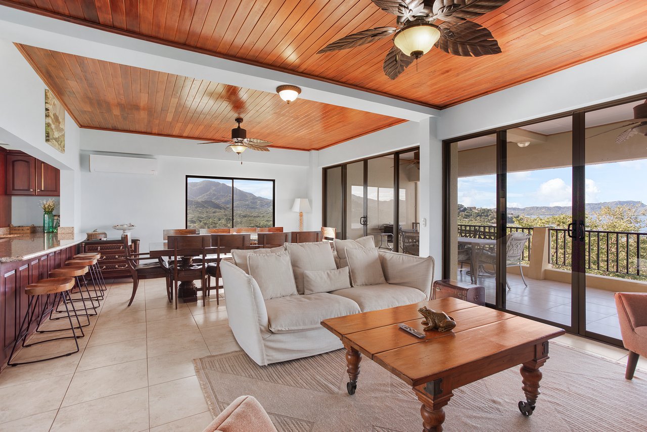 Presidential Suites #15 | Spectacular Ocean-View Condo Steps from Marina Flamingo