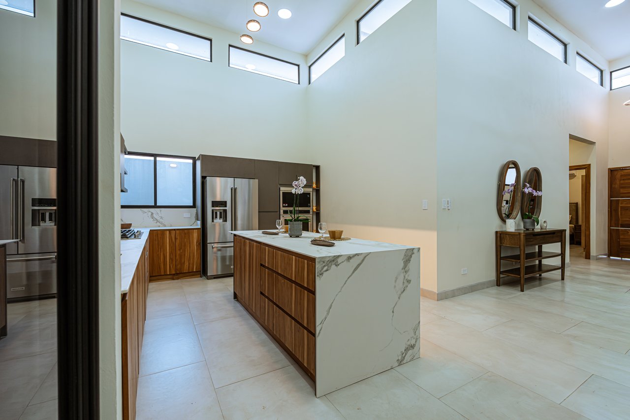 Tropical Modern Villa — New Construction 2025