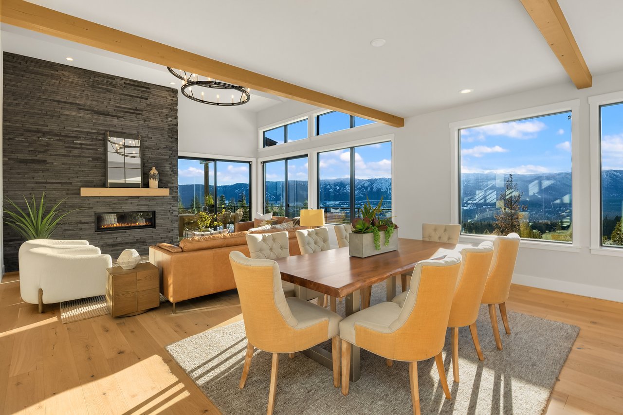 2241 Forest Ridge Drive