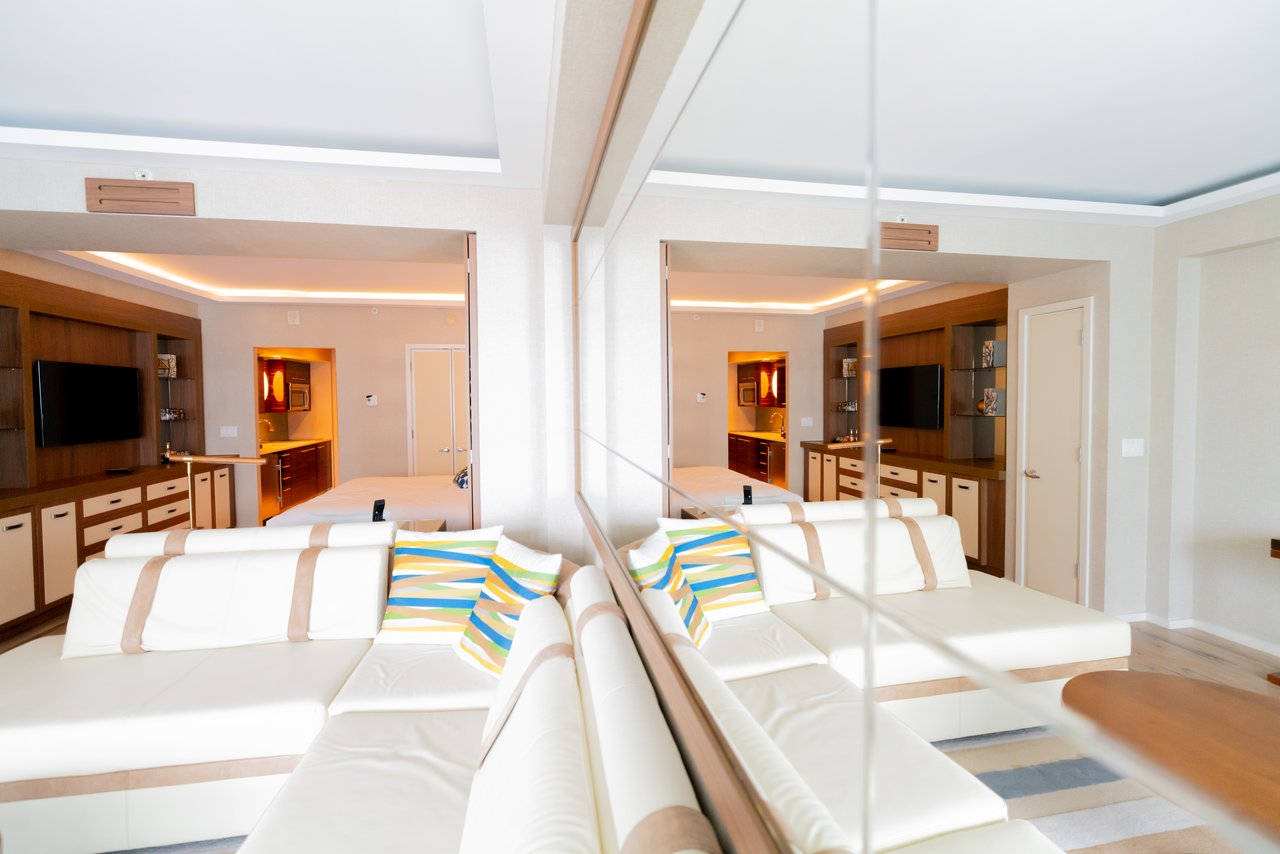 The Ocean Resort Residences (Conrad Fort Lauderdale Beach)