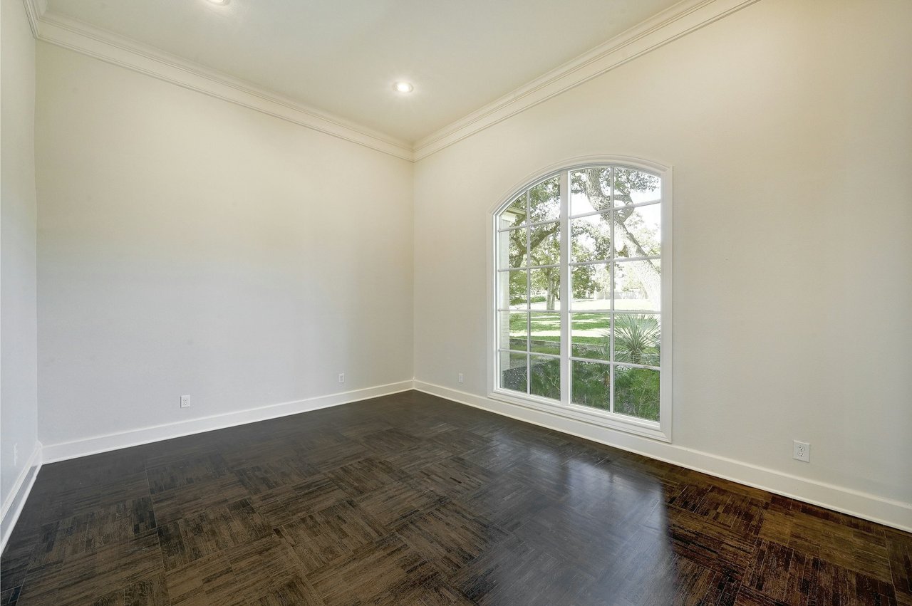 Coming Soon in Barton Creek!