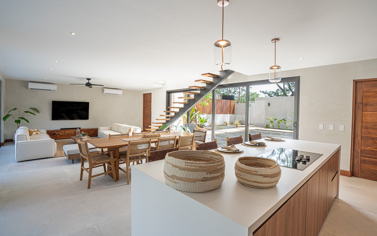 Casa Ko | Tropical Modern 4BR Retreat in Tamarindo with Exclusive Beach Club Membership