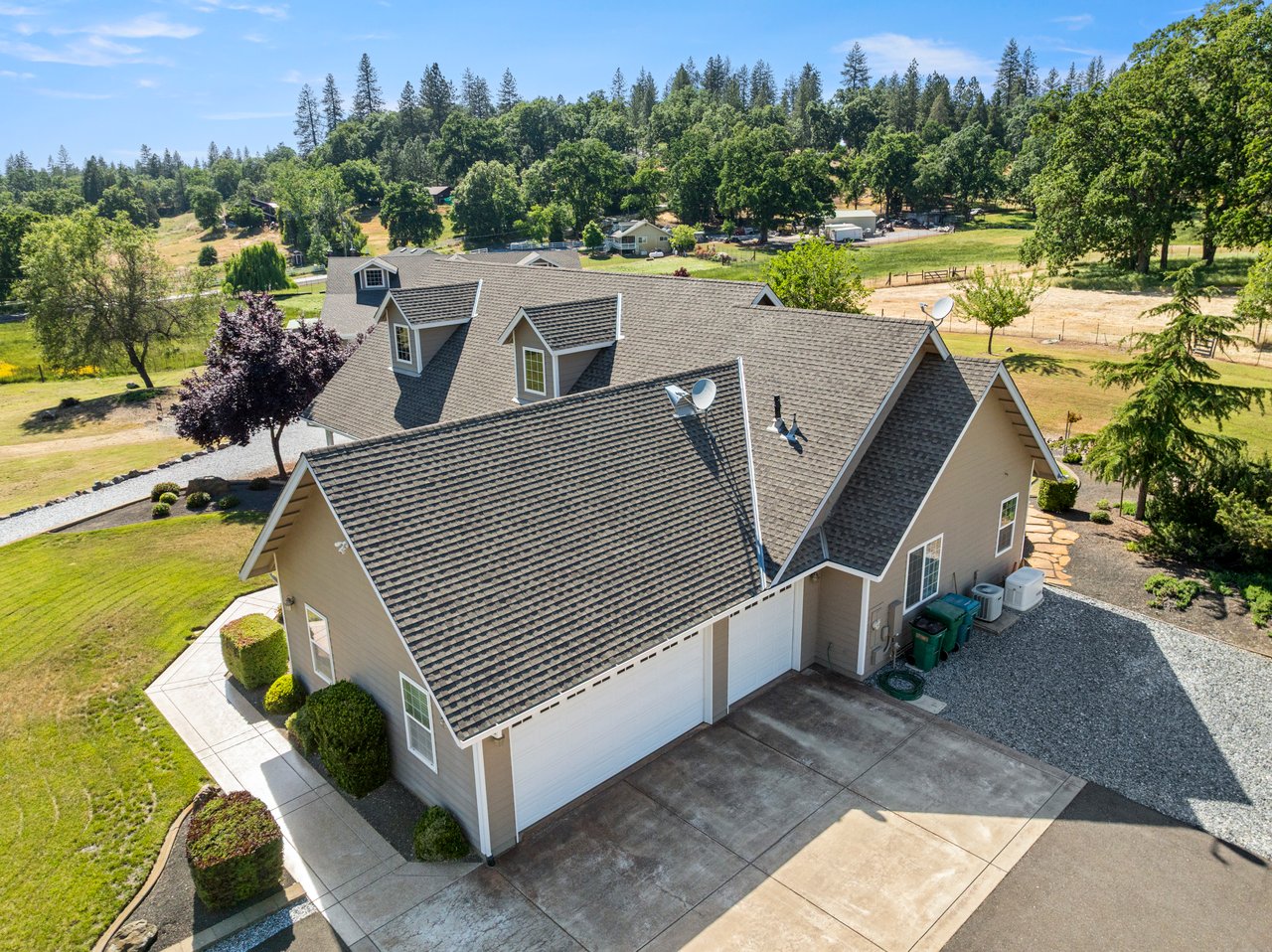 Custom Built Home on 4 Flat Acres in the Heart of Pleasant Valley – A Car Enthusiast's Dream!