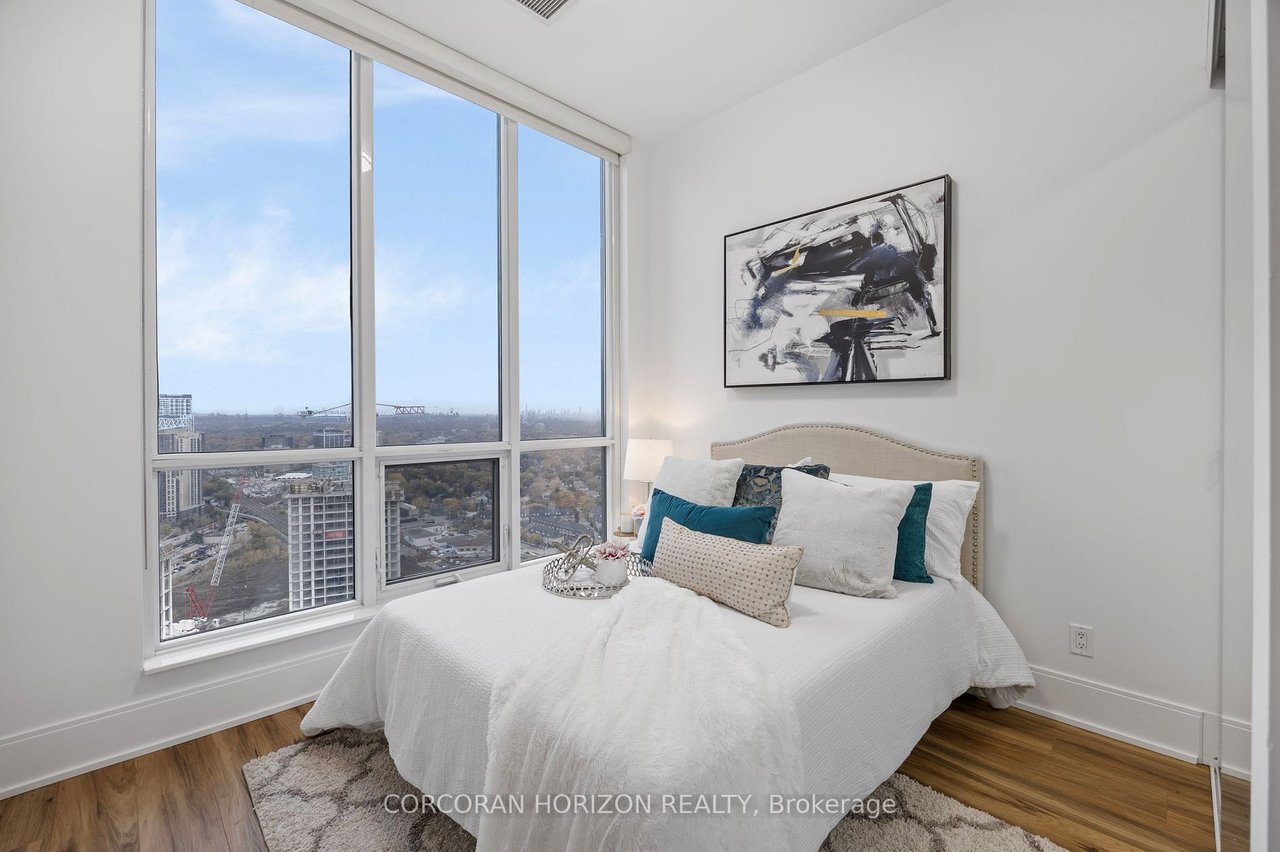 PRIME PENTHOUSE LIVING IS NOW EASY! 