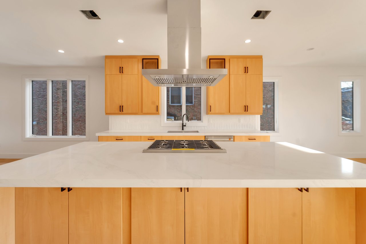 432 Stillwell Avenue B