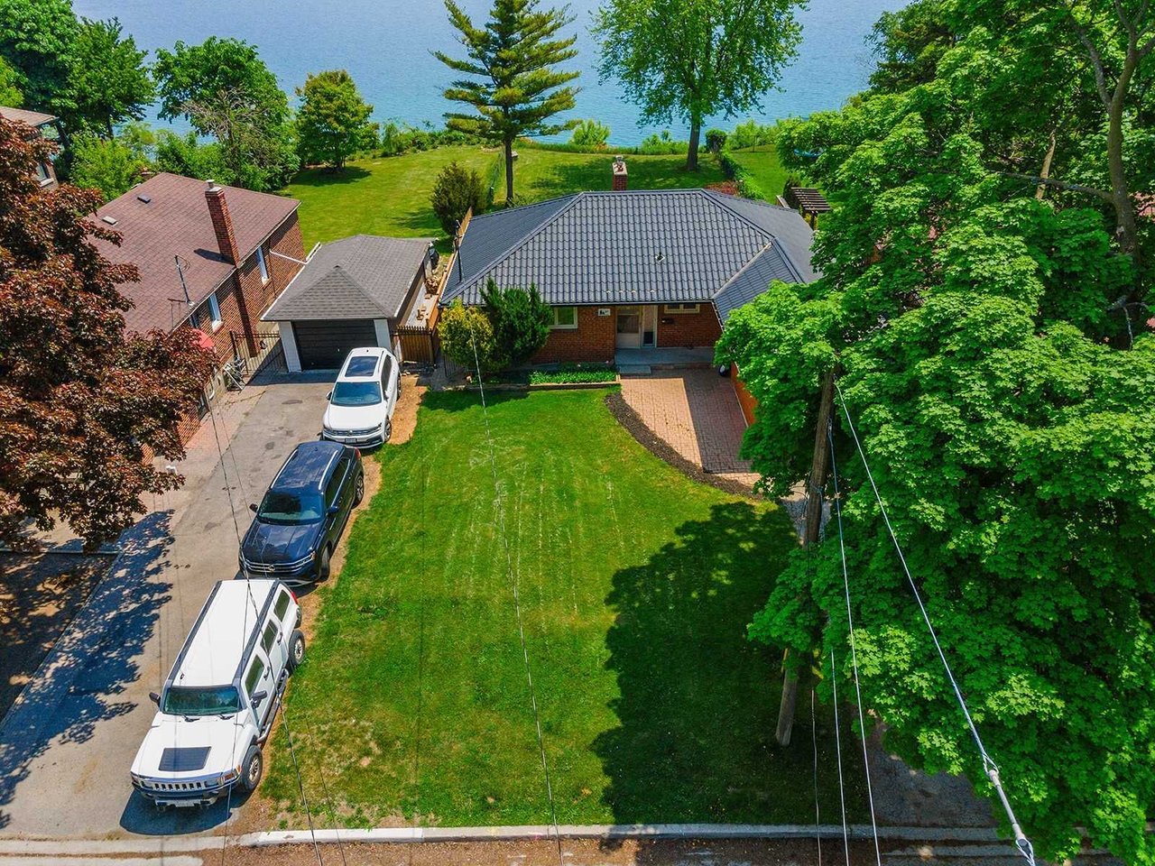 57 Fishleigh Dr