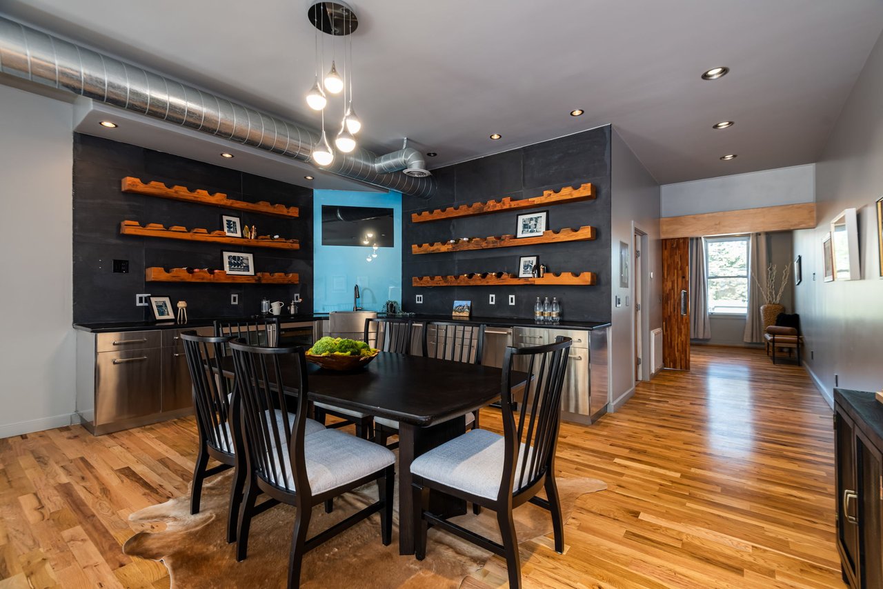 919 Santa Fe Drive