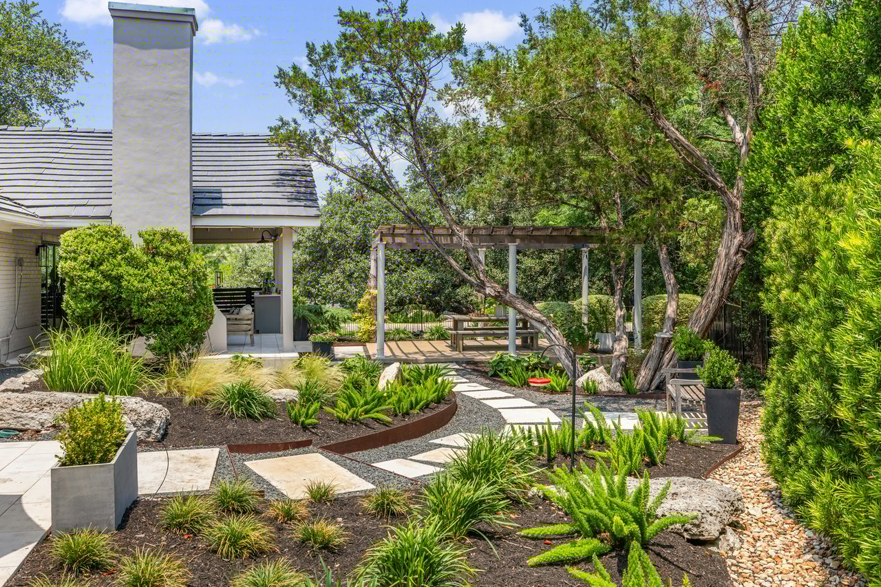 3742 Golden Rain Cove