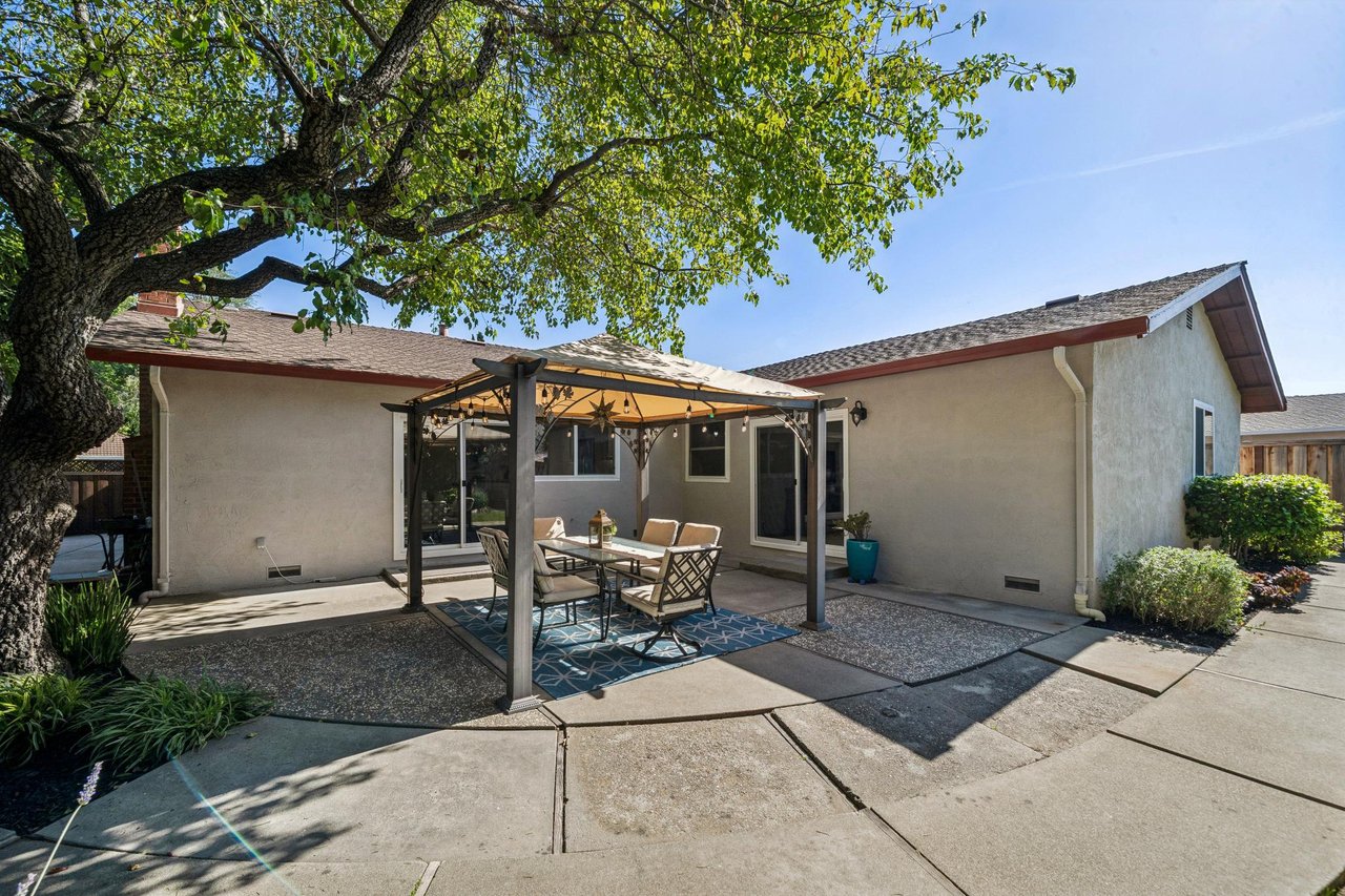 7403 Hillsdale Dr, West Pleasanton