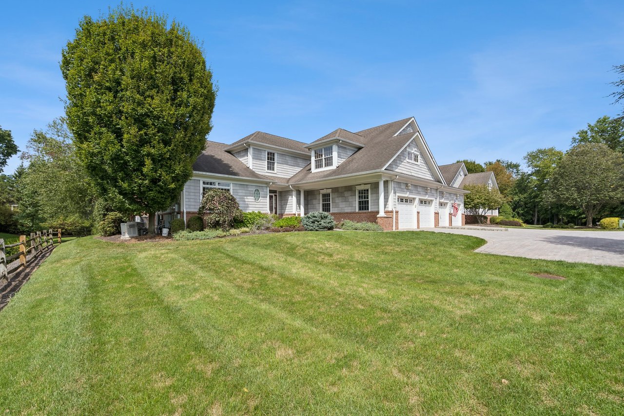 6 Melrose Ln