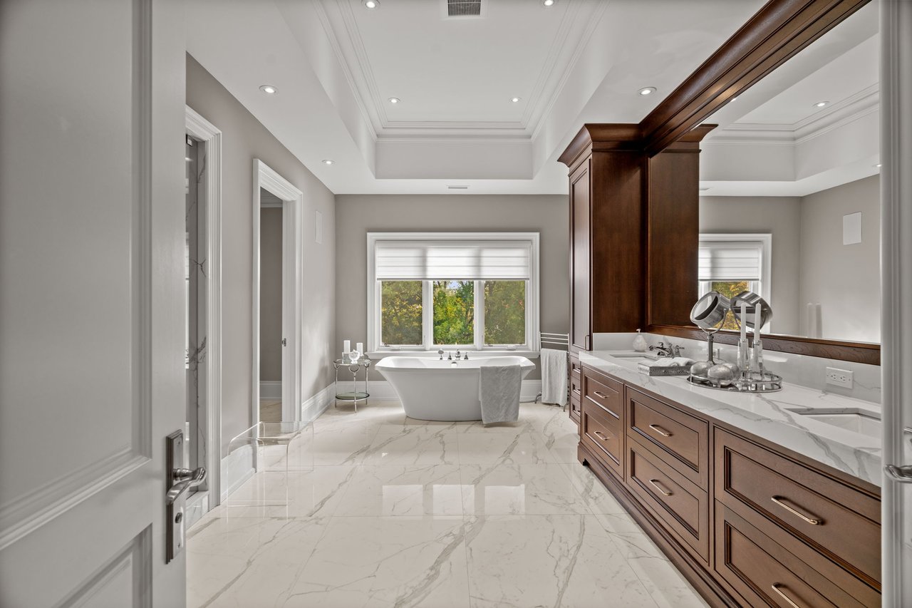  Unmatched Curb Appeal 