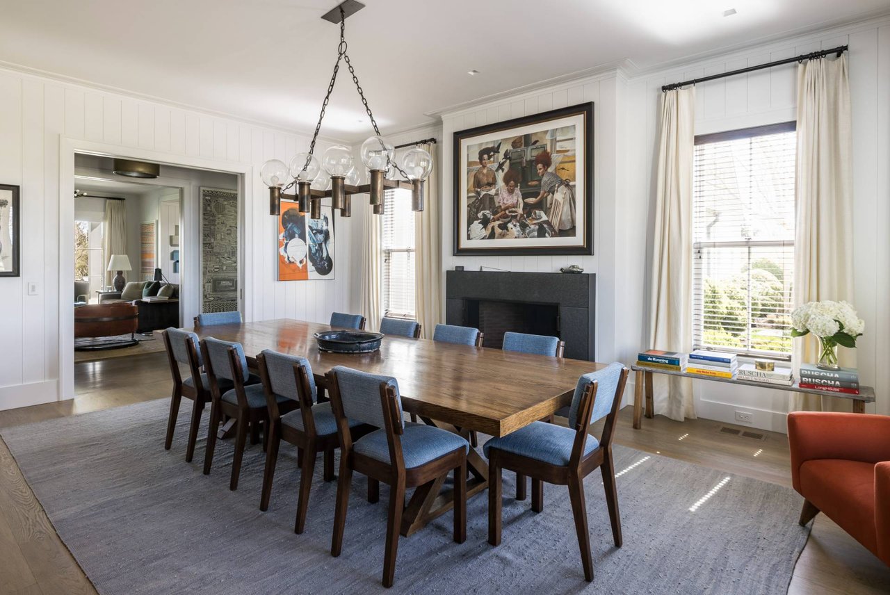 12 Two Trees Lane, Bridgehampton