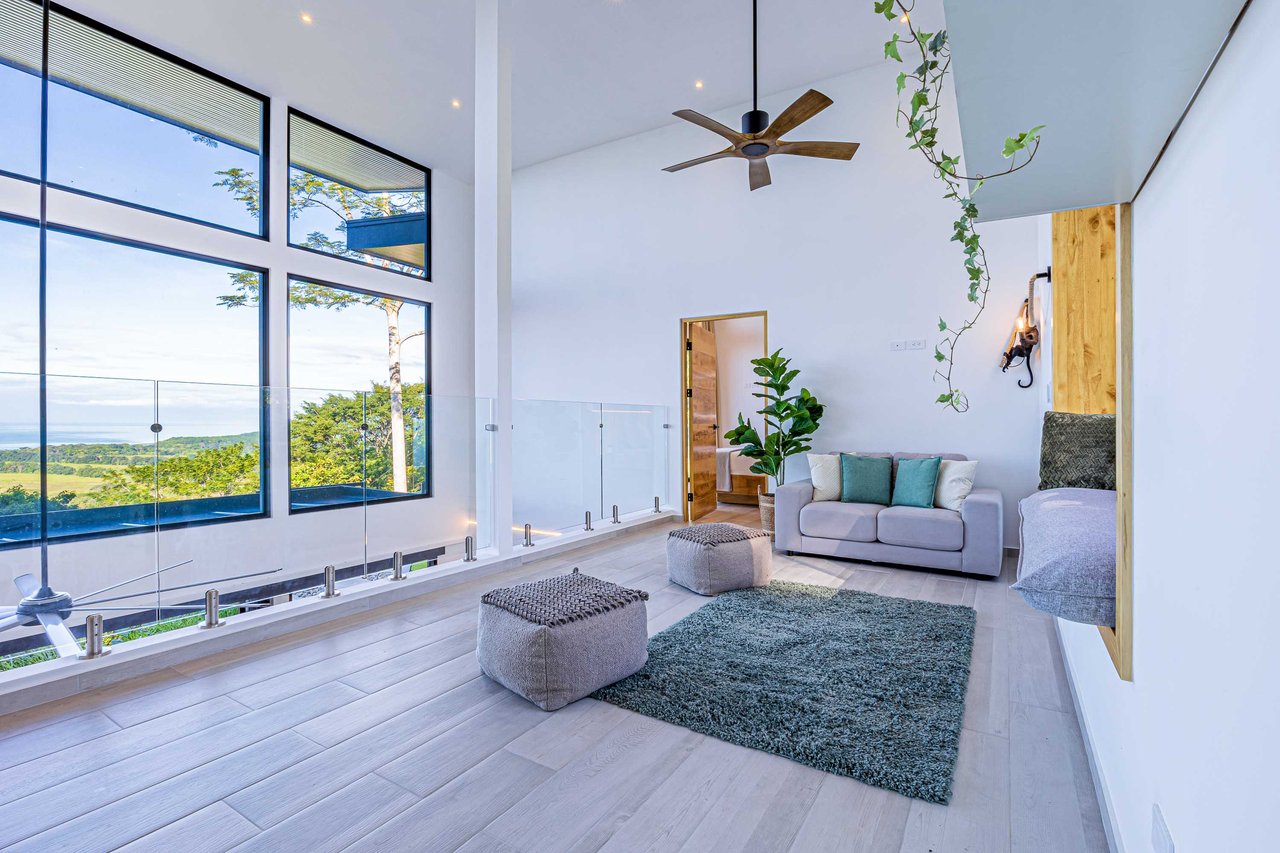 Exclusive Luxury Villa with Infinity Pool