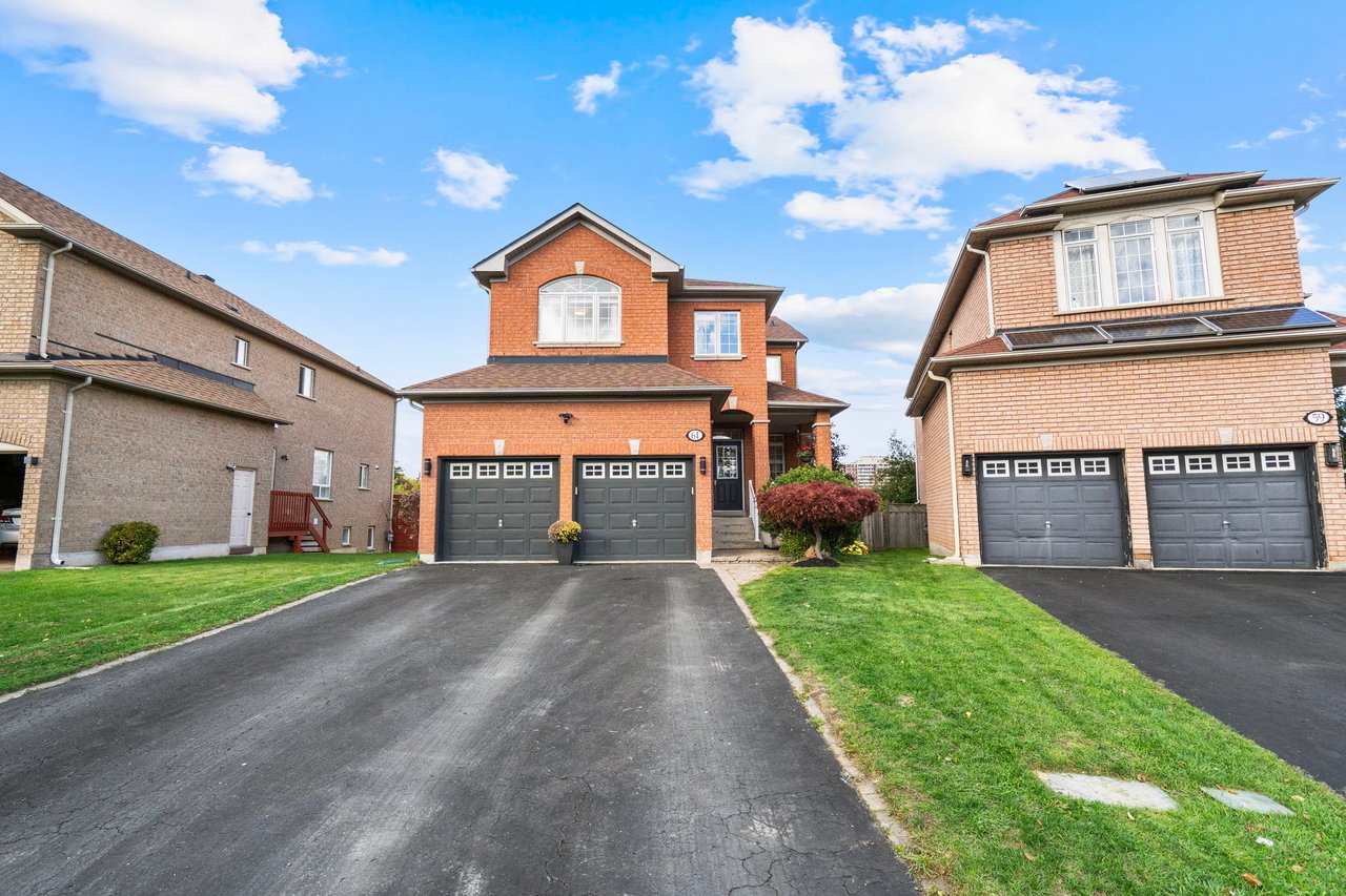 61 Timbercreek Court, Toronto, ON M1W 4A1