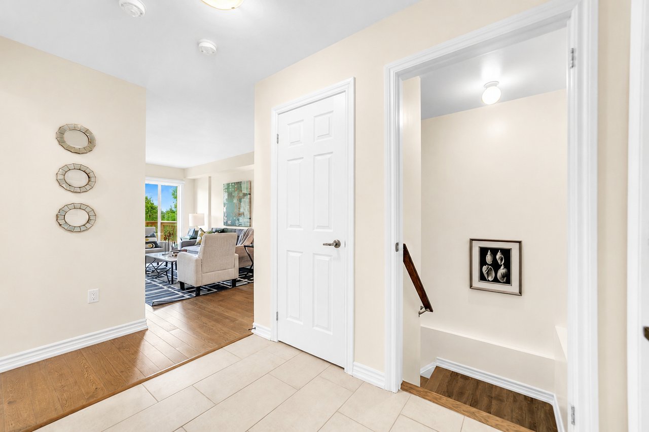 7 Delft Dr
