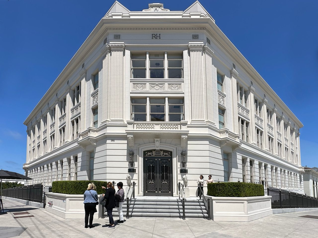 District 9 – Central East