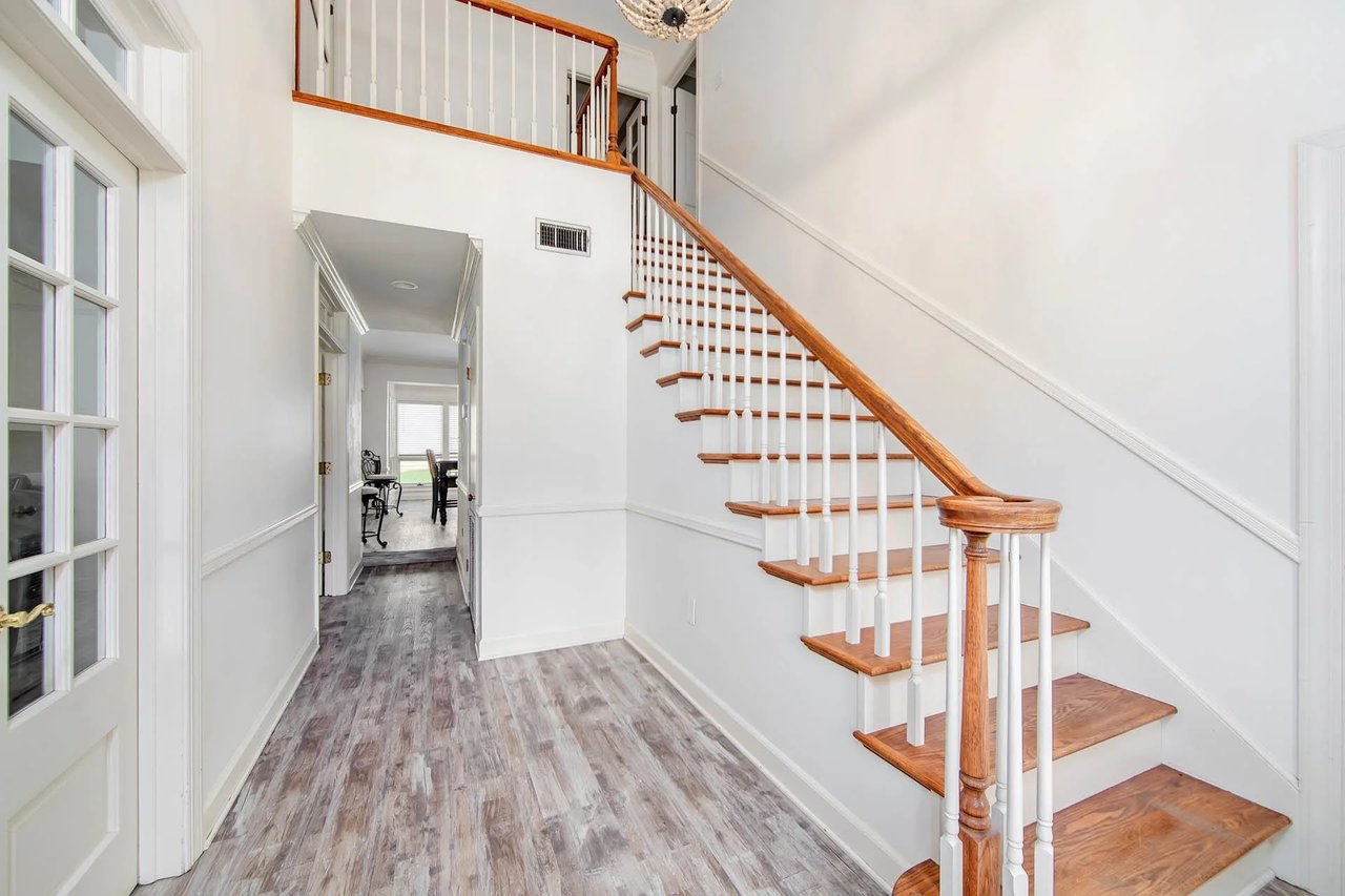 104 TALBOT DR