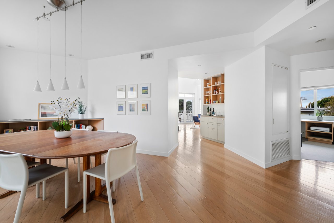 2913 3rd St Unit: 304, Santa Monica 