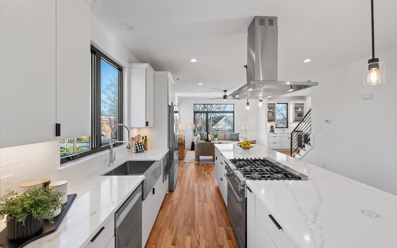 813 N Roxboro Street