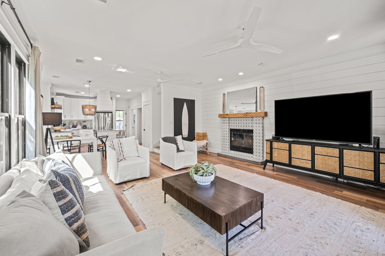 111 Crescent Road