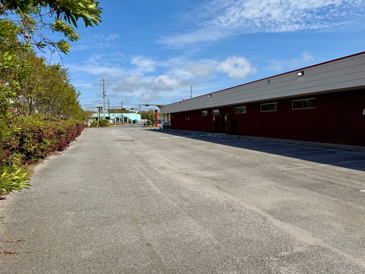 514 Mary Esther Cut Off NW