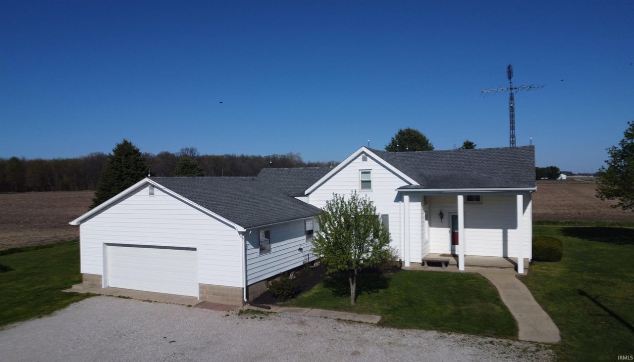 4106 W County Rd 600 N