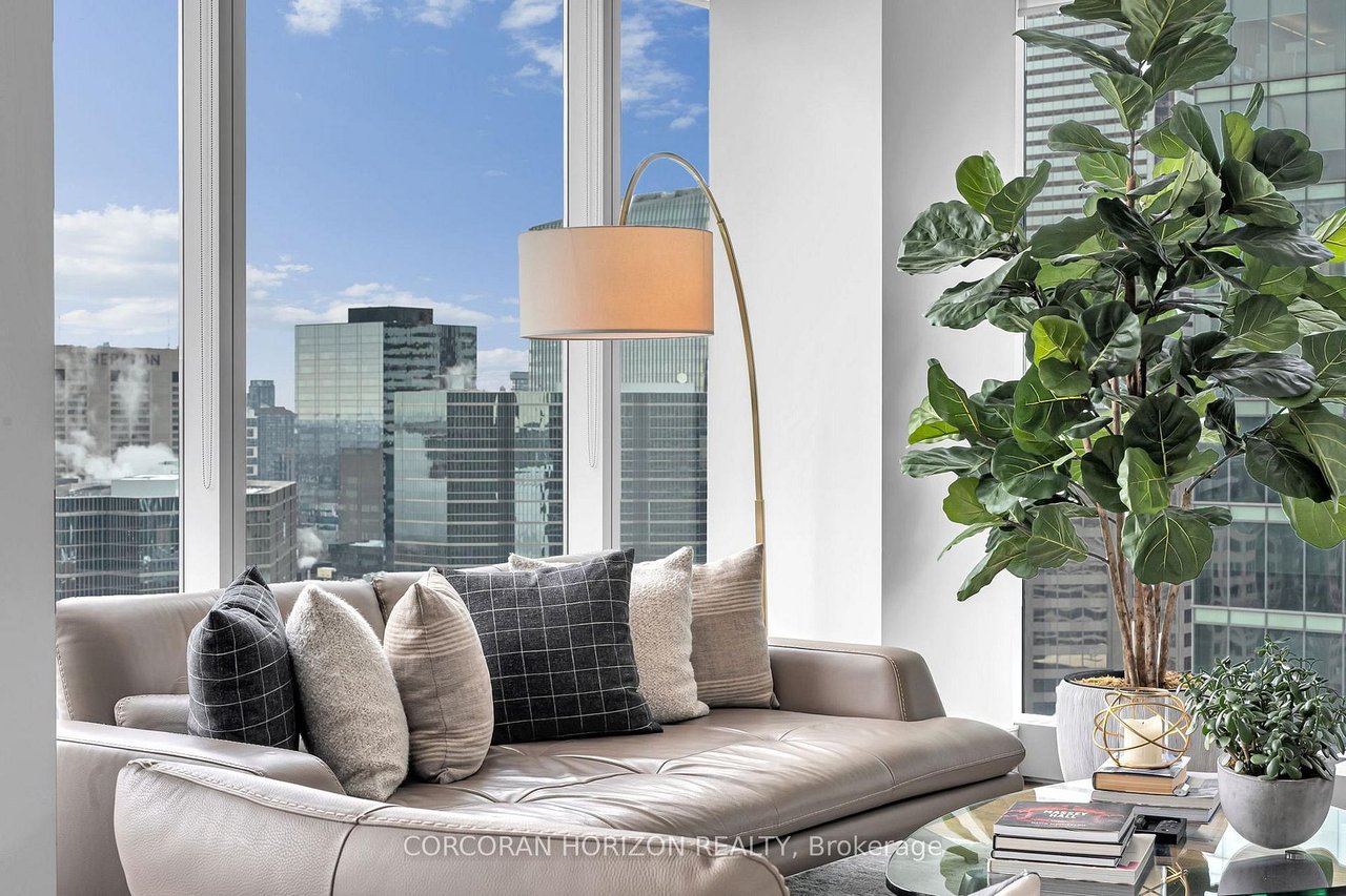 LUXURY LIVING AT THE RITZ