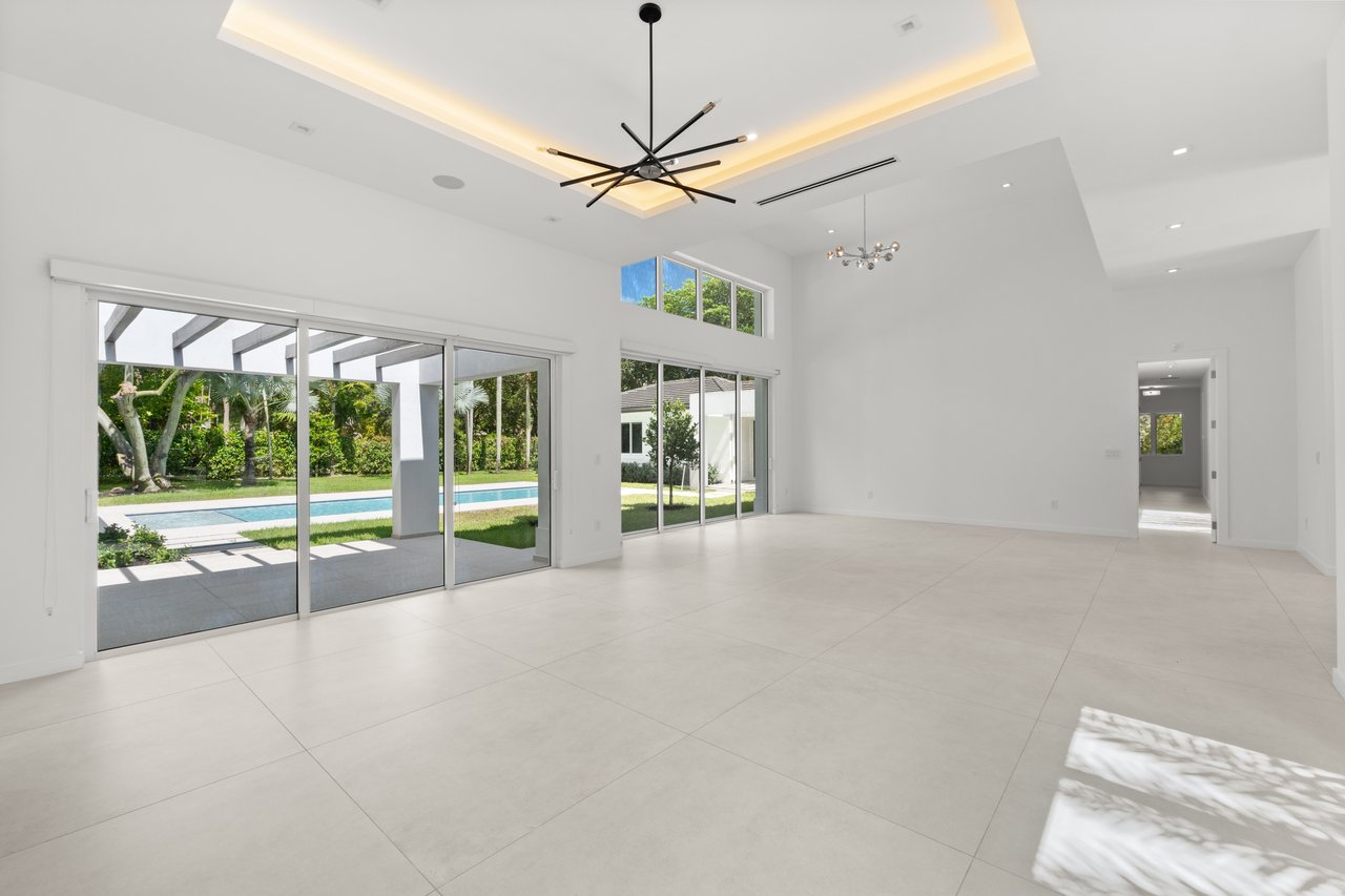 A Modern Miami Estate