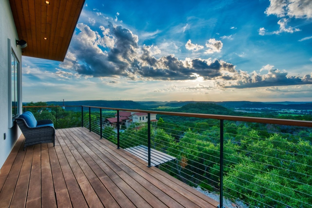 Luxxis Design 1104 Summit