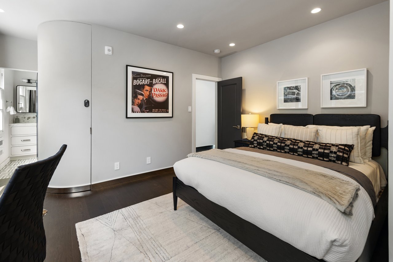 Telegraph Terrace View Penthouse!