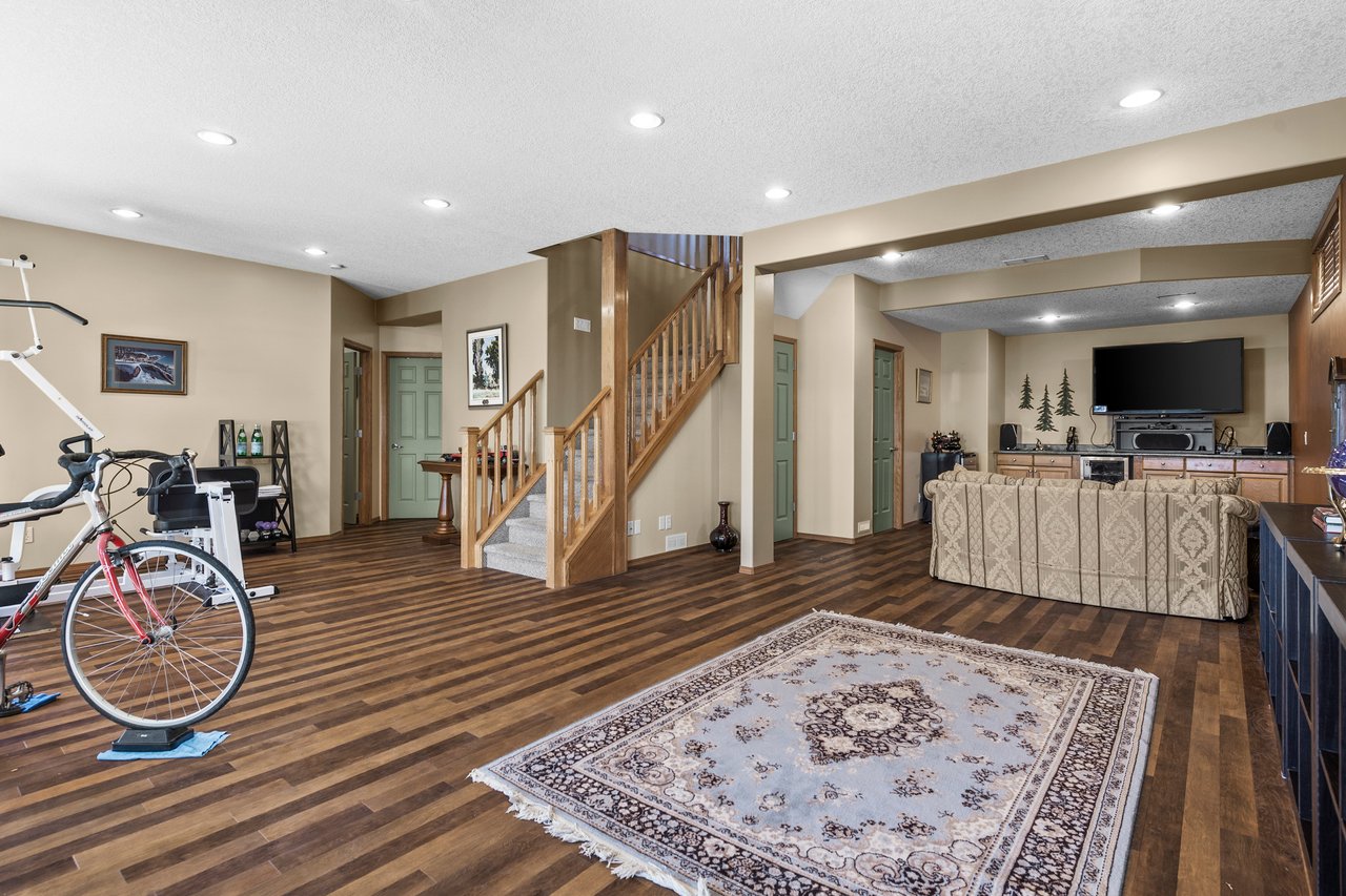 122 West Terrace Place