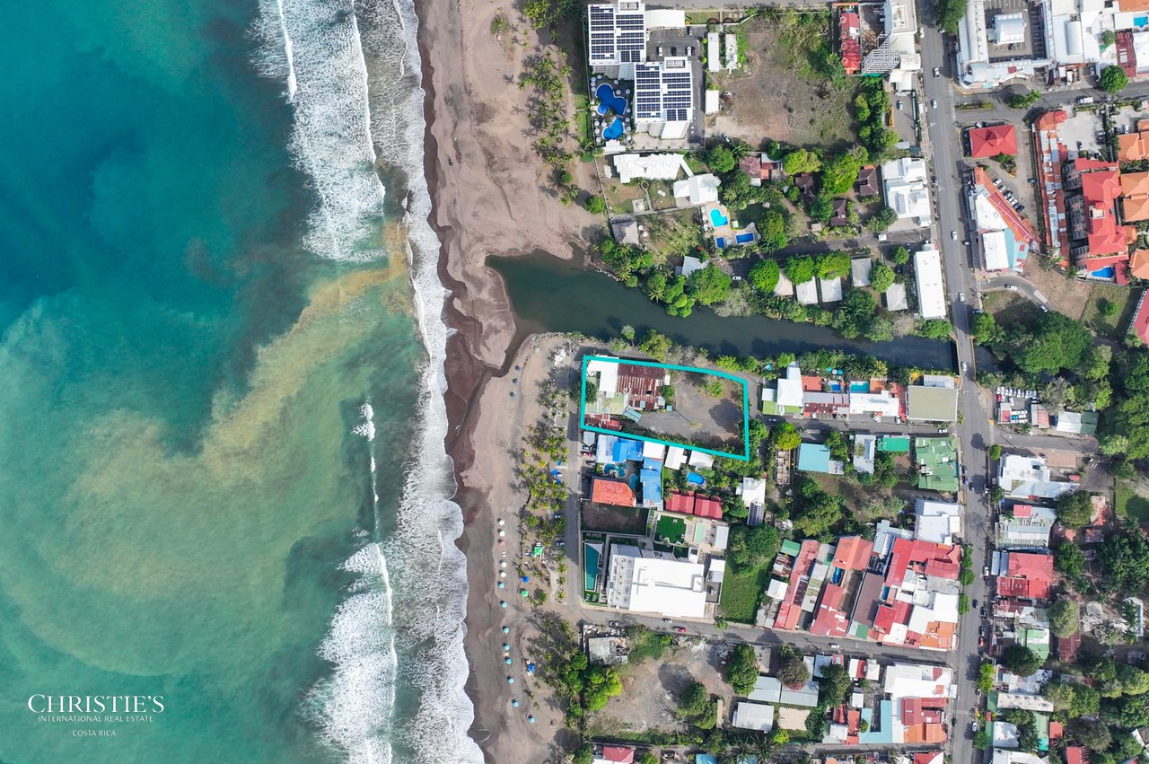 Titled Oceanfront Mixed-Use Property